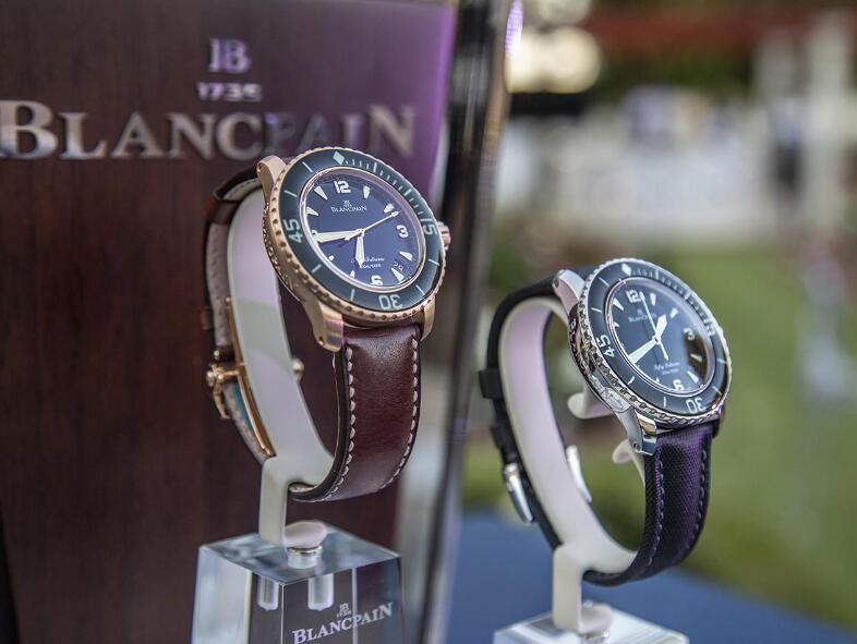 These two timepieces are classic and luxury.